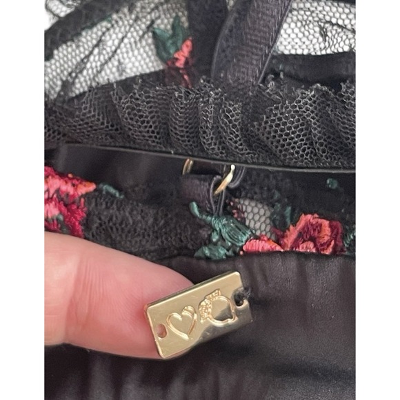 VS For Love & Lemons Sheer Black Bra Rosebud Lace Embroidered XXS Dark Coquette - Picture 16 of 16
